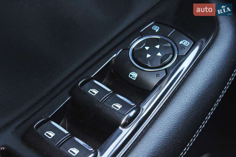 Внедорожник / Кроссовер Ford Edge 2016 в Одессе