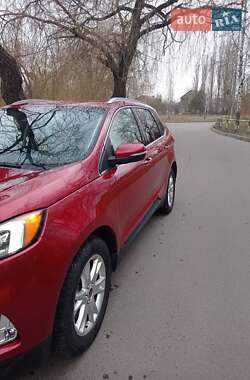 Внедорожник / Кроссовер Ford Edge 2020 в 