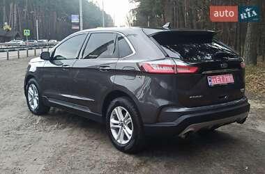 Позашляховик / Кросовер Ford Edge 2019 в Дубні