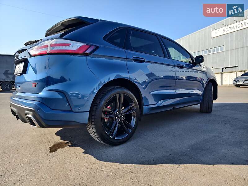 Внедорожник / Кроссовер Ford Edge 2018 в Нововолынске