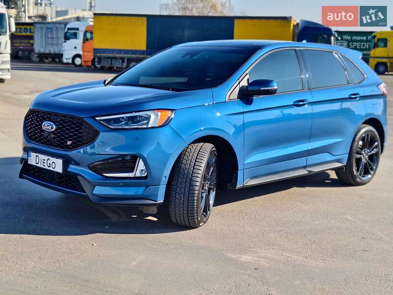 Внедорожник / Кроссовер Ford Edge 2018 в Нововолынске