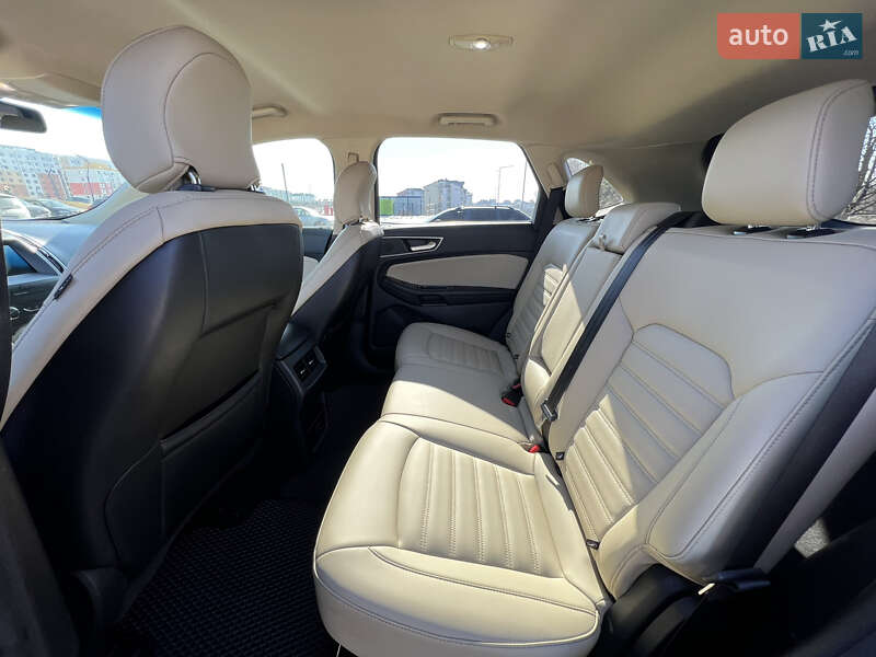 Внедорожник / Кроссовер Ford Edge 2019 в Ровно