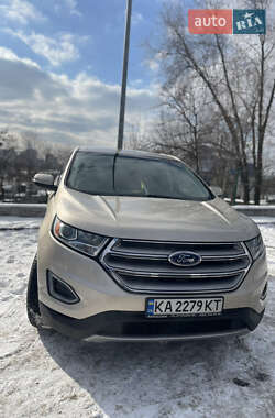 Внедорожник / Кроссовер Ford Edge 2018 в 