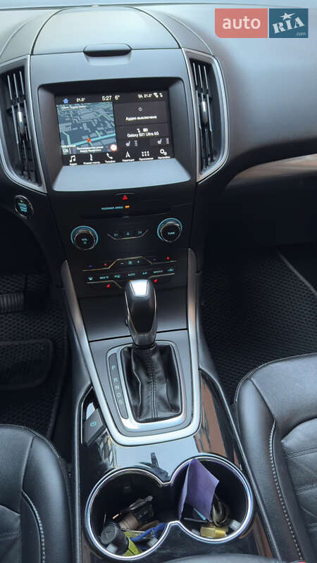 Внедорожник / Кроссовер Ford Edge 2017 в Ивано-Франковске