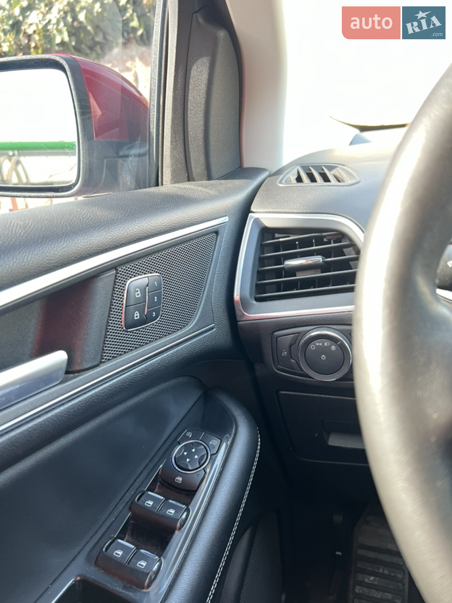 2015 Ford Edge - мініатюра 11