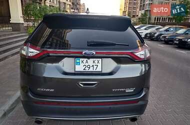 Внедорожник / Кроссовер Ford Edge 2018 в 