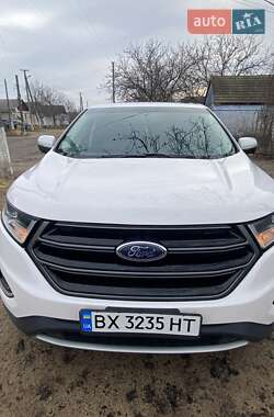 Внедорожник / Кроссовер Ford Edge 2018 в 