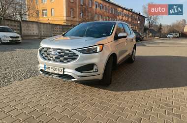 Внедорожник / Кроссовер Ford Edge 2019 в 