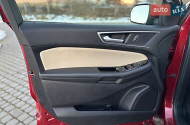 Внедорожник / Кроссовер Ford Edge 2019 в 