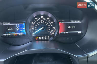 Внедорожник / Кроссовер Ford Edge 2019 в 