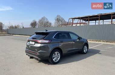 Внедорожник / Кроссовер Ford Edge 2017 в 