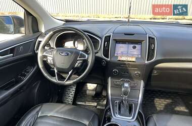 Внедорожник / Кроссовер Ford Edge 2017 в 