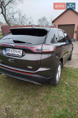 Внедорожник / Кроссовер Ford Edge 2017 в 