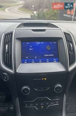 Внедорожник / Кроссовер Ford Edge 2020 в 