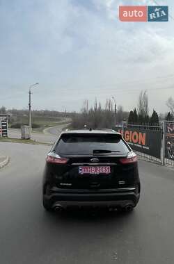 Внедорожник / Кроссовер Ford Edge 2020 в 