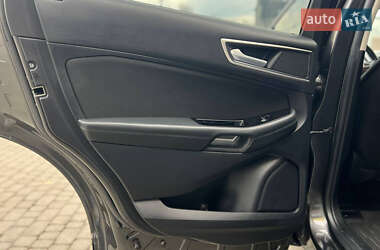 Внедорожник / Кроссовер Ford Edge 2019 в 