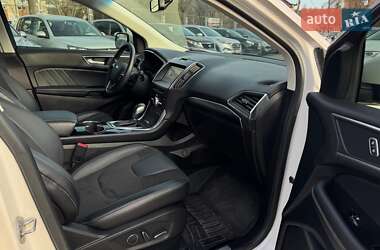 Внедорожник / Кроссовер Ford Edge 2018 в 