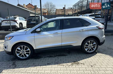 Внедорожник / Кроссовер Ford Edge 2017 в 