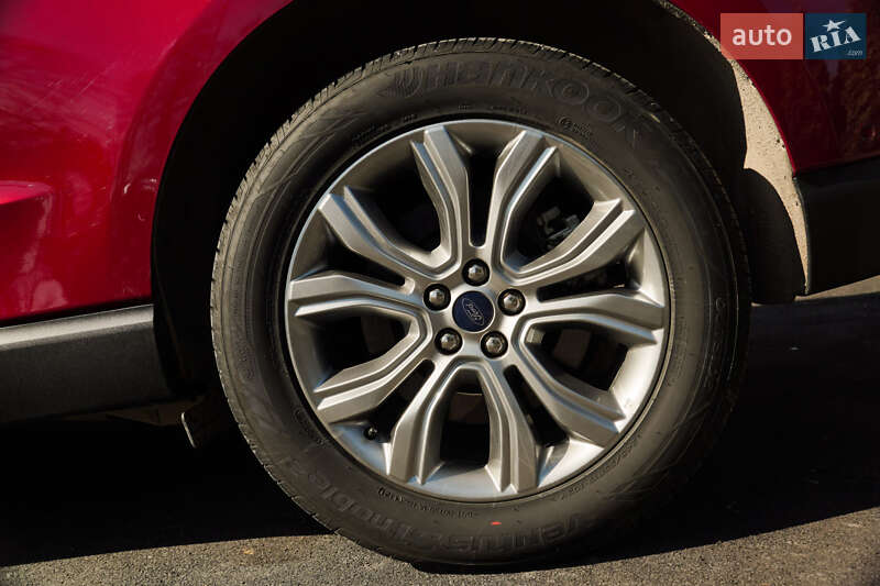 Позашляховик / Кросовер Ford Edge 2021 в Кам'янець-Подільському