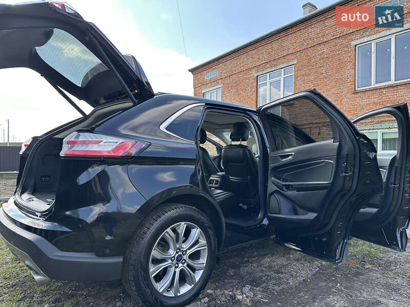 Внедорожник / Кроссовер Ford Edge 2019 в Львове
