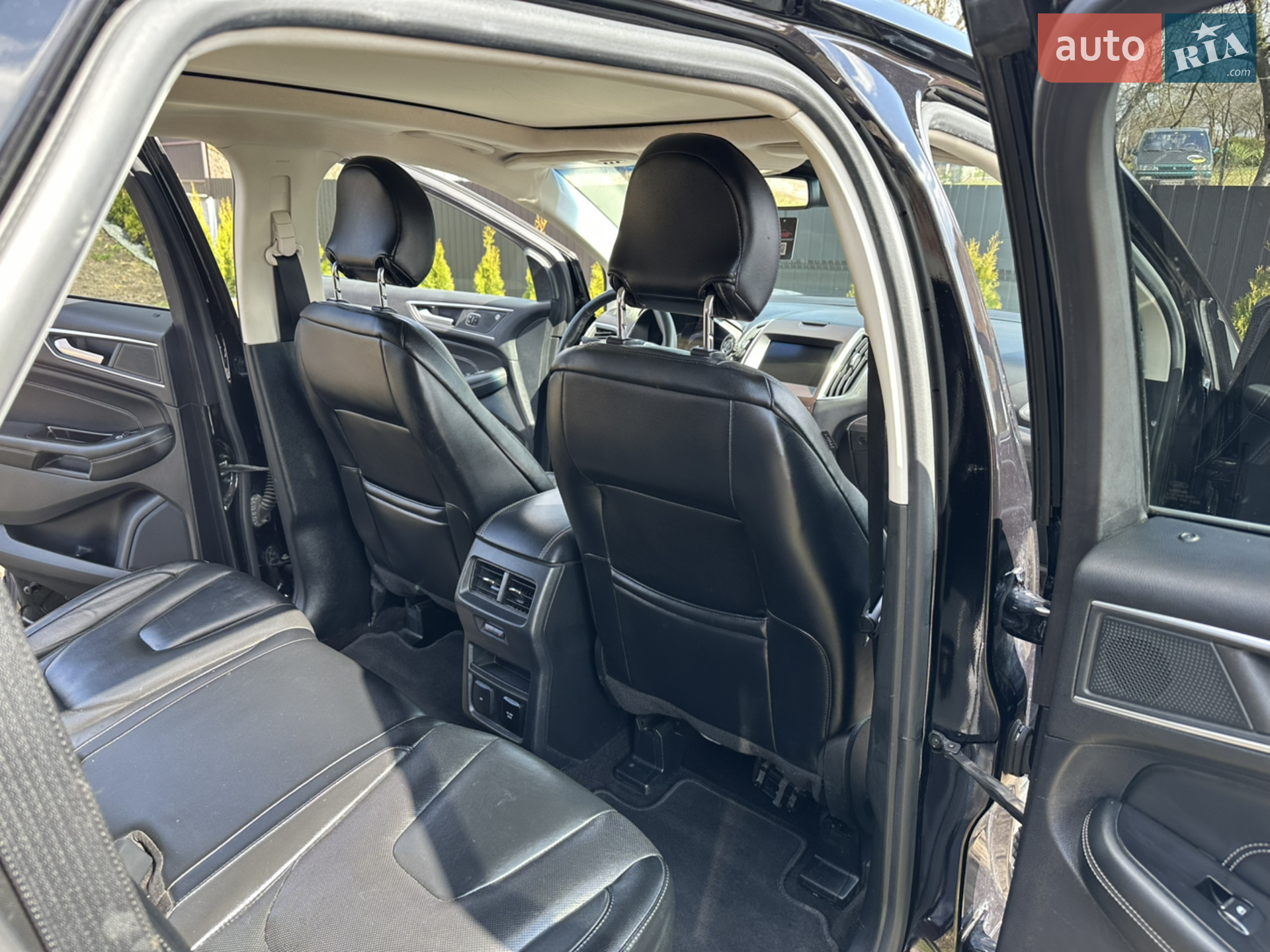2019 Ford Edge - мініатюра 28