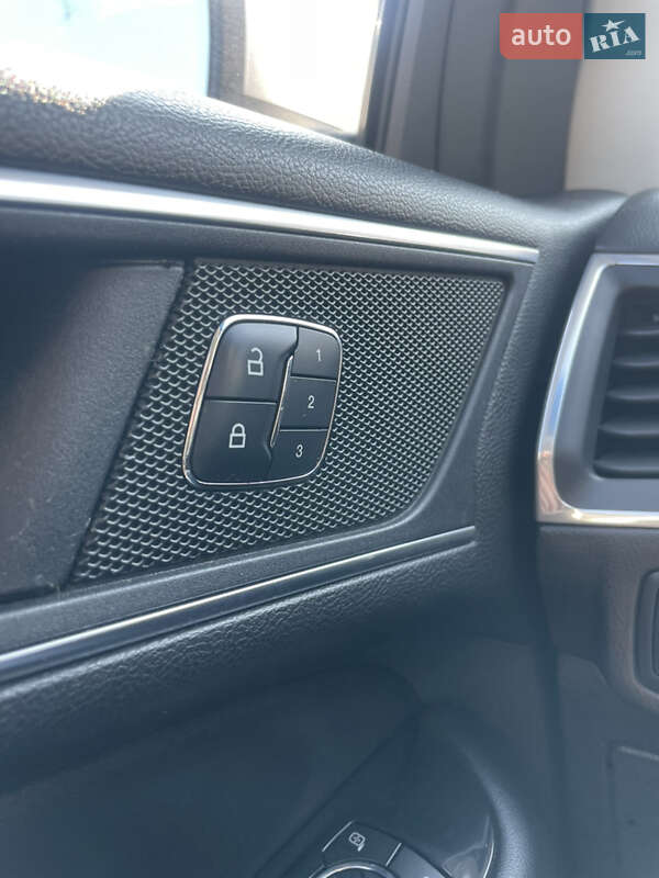 Позашляховик / Кросовер Ford Edge 2016 в Львові фото 52 Позашляховик / Кросовер Ford Edge 2016 в Львові