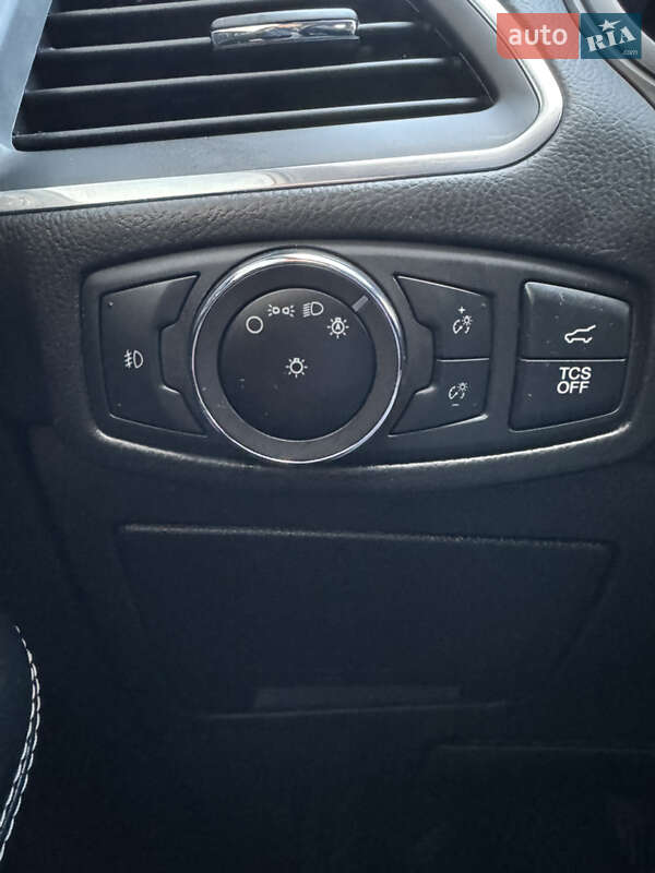Внедорожник / Кроссовер Ford Edge 2022 в Полтаве