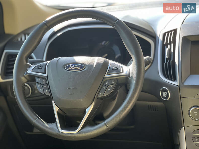 Внедорожник / Кроссовер Ford Edge 2019 в Звягеле