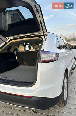 Внедорожник / Кроссовер Ford Edge 2018 в 