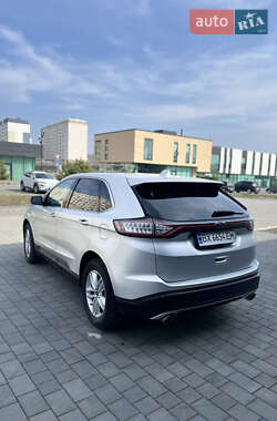 Внедорожник / Кроссовер Ford Edge 2017 в 
