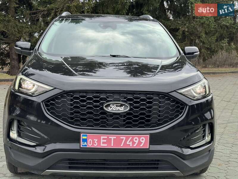Позашляховик / Кросовер Ford Edge 2019 в Дубні