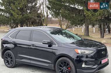 Внедорожник / Кроссовер Ford Edge 2019 в 