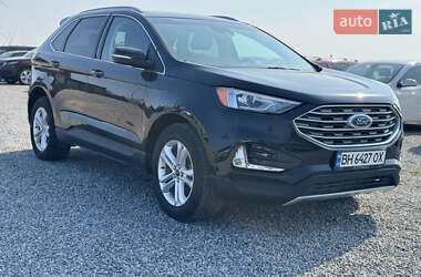 Внедорожник / Кроссовер Ford Edge 2018 в 