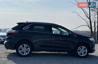 Внедорожник / Кроссовер Ford Edge 2018 в 