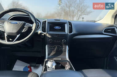 Внедорожник / Кроссовер Ford Edge 2018 в 