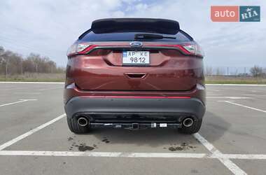 Внедорожник / Кроссовер Ford Edge 2016 в 