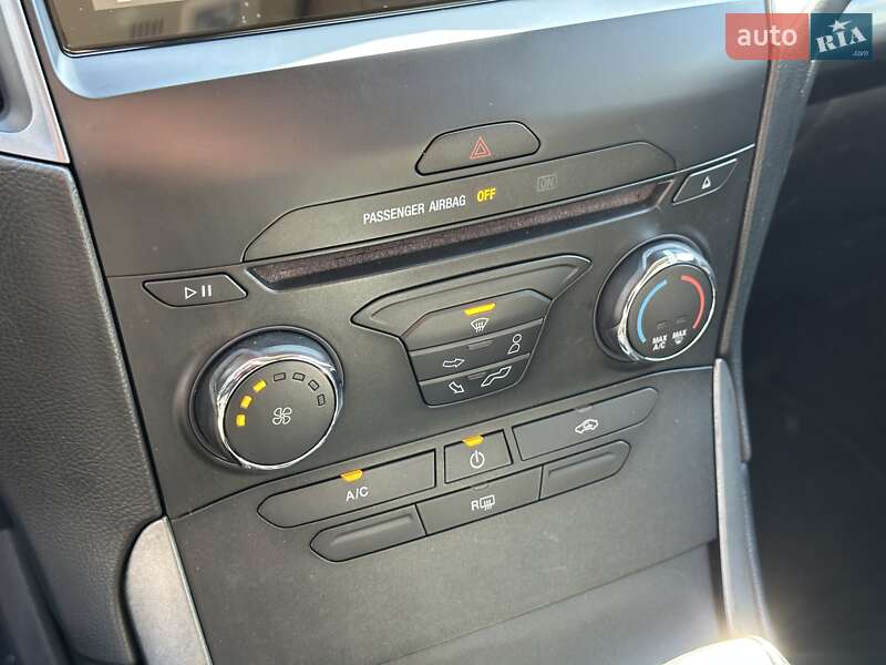 Внедорожник / Кроссовер Ford Edge 2018 в Киеве