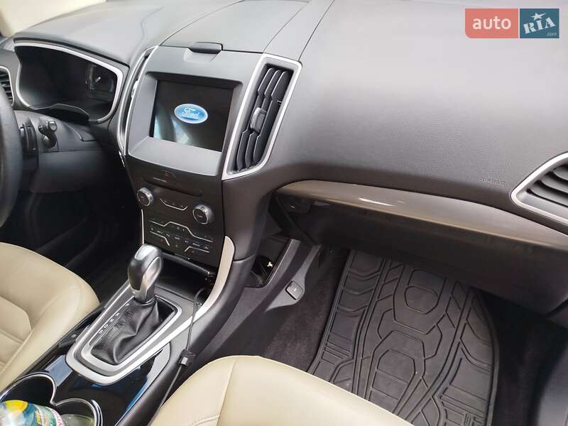 Внедорожник / Кроссовер Ford Edge 2016 в Киеве