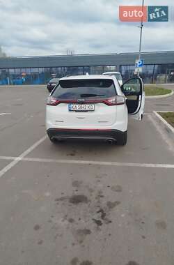Внедорожник / Кроссовер Ford Edge 2016 в 