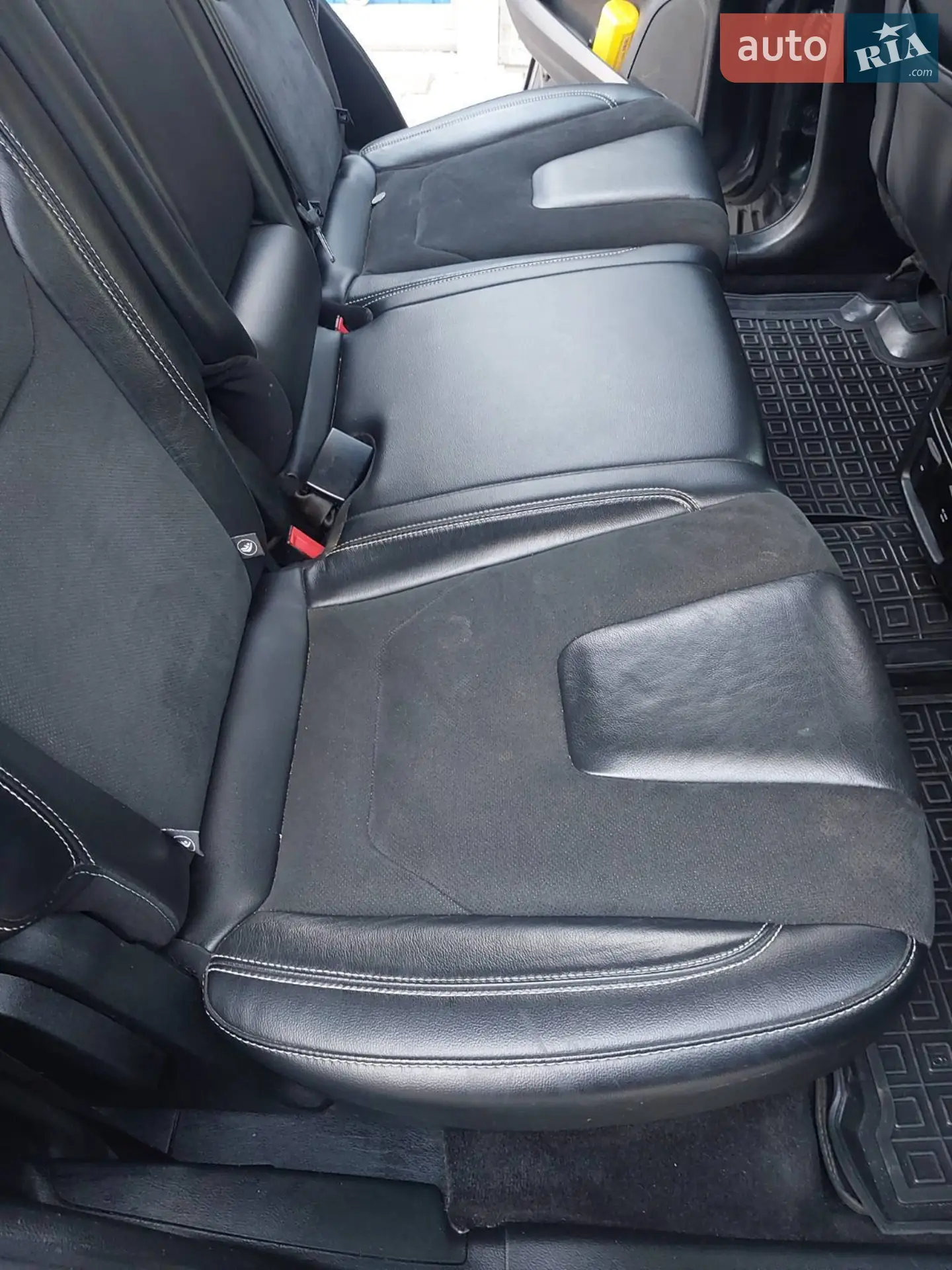 2019 Ford Edge - мініатюра 12