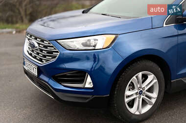 Внедорожник / Кроссовер Ford Edge 2020 в 