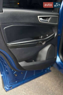Внедорожник / Кроссовер Ford Edge 2020 в 