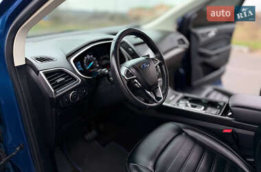 Внедорожник / Кроссовер Ford Edge 2020 в 