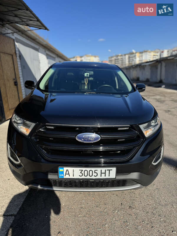 Внедорожник / Кроссовер Ford Edge 2016 в 