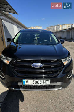 Внедорожник / Кроссовер Ford Edge 2016 в 