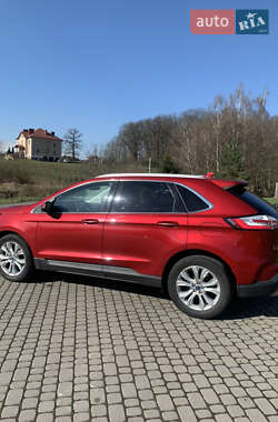 Внедорожник / Кроссовер Ford Edge 2019 в 