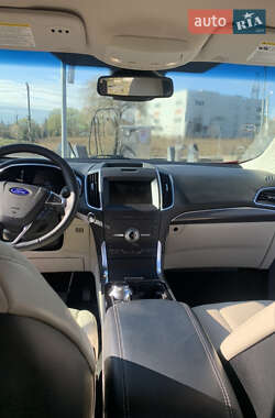 Внедорожник / Кроссовер Ford Edge 2019 в 