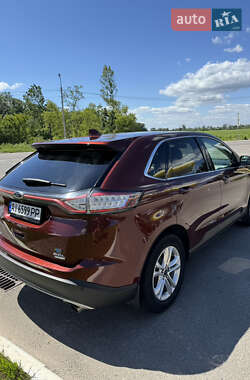 Внедорожник / Кроссовер Ford Edge 2015 в 