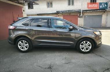 Внедорожник / Кроссовер Ford Edge 2019 в 