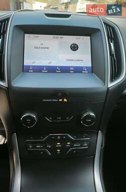 Внедорожник / Кроссовер Ford Edge 2019 в 